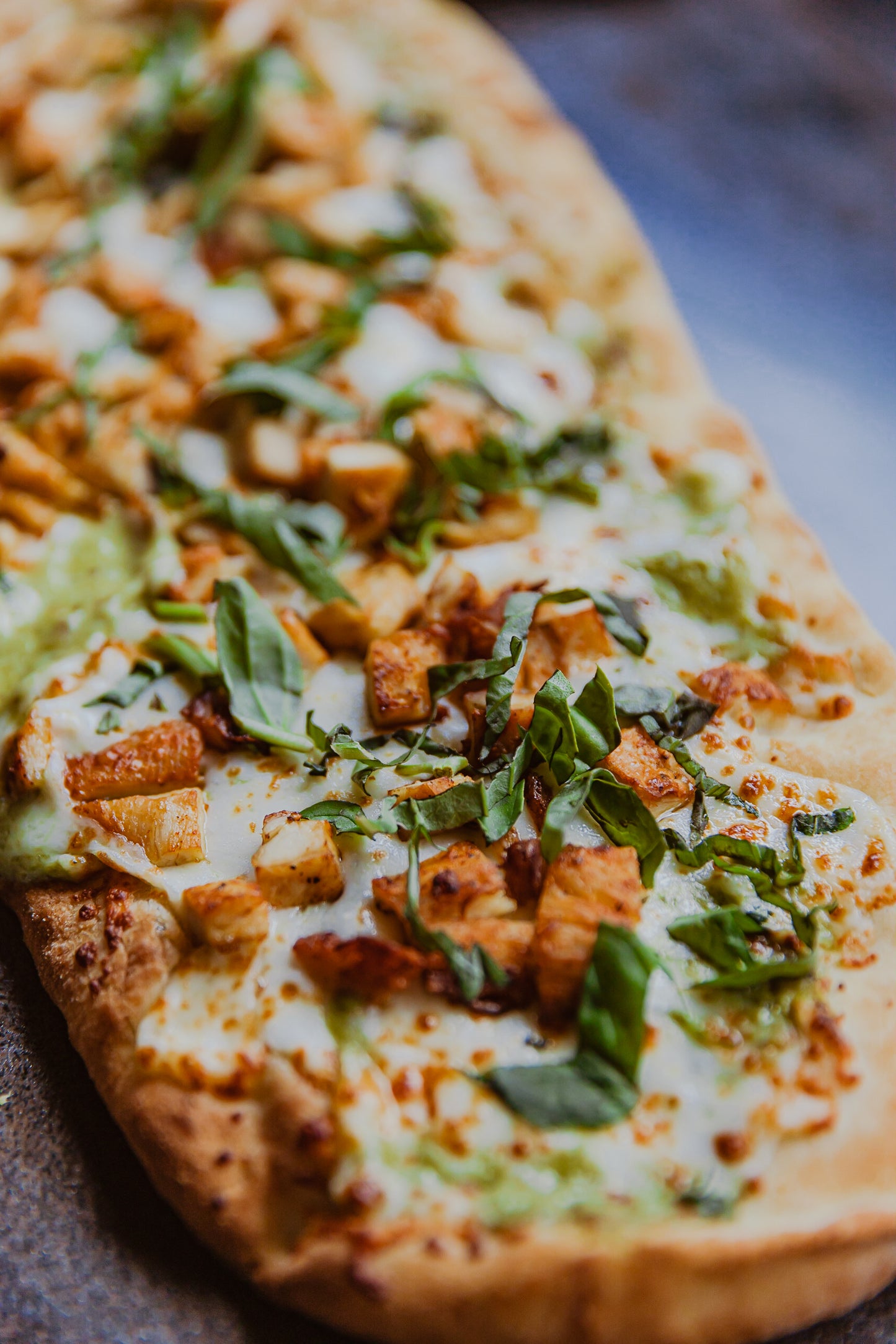 CG Chicken Pesto Alfredo Flatbread Pizza