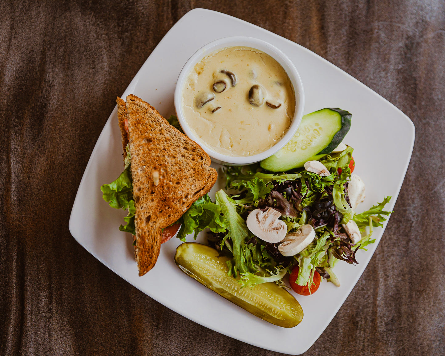 1/2 Sandwich, Soup Cup & Salad